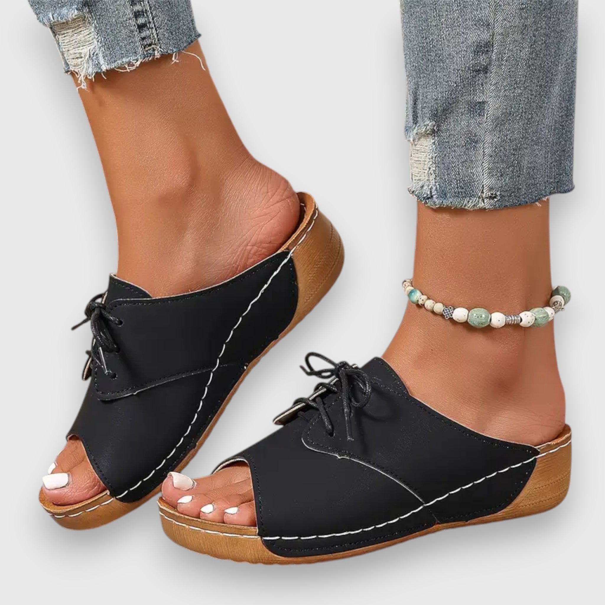 Saszkia – Vintage stílusú szandál