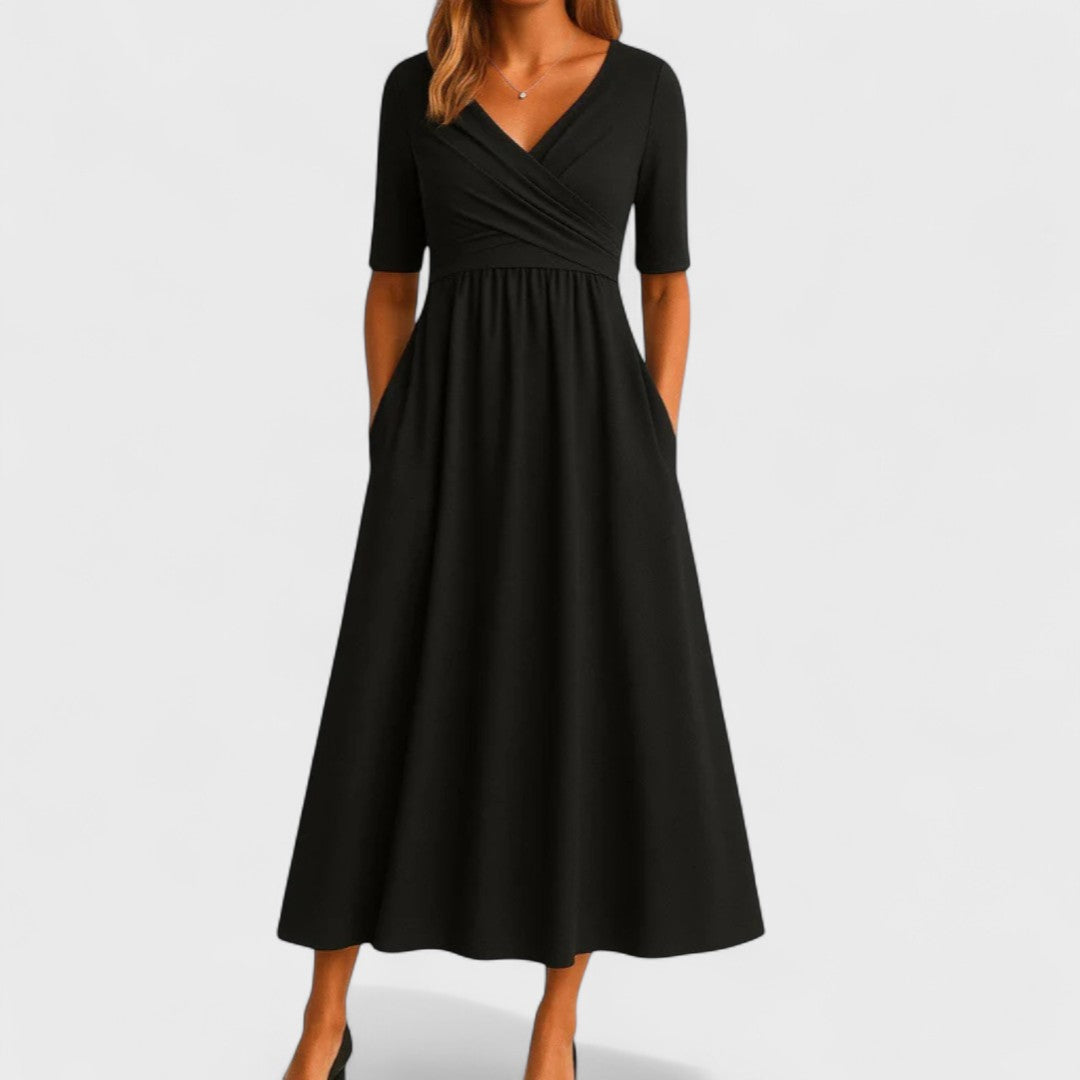 Leona - Elegáns Ruha Különleges Dekoltázzsal