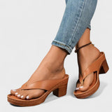 Petra - Ortopéd papucs sarkakkal