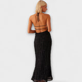 Adilin - Hosszú ruha, nyakpántos dekoltázzsal