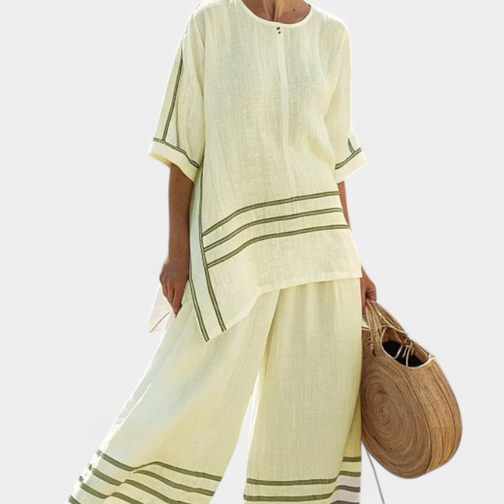 Széles csíkos, aszimmetrikus szabású overall - modern és kényelmes stílus