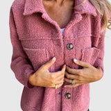 Nóra – Teddy kabát gombokkal